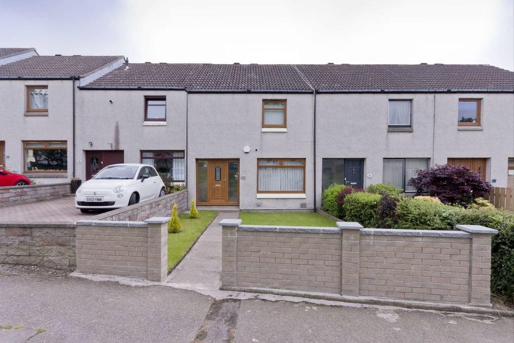 Additional image 12 of 2 bed terraced house to rentOrkney Avenue, Sheddocksley, Aberdeen AB16