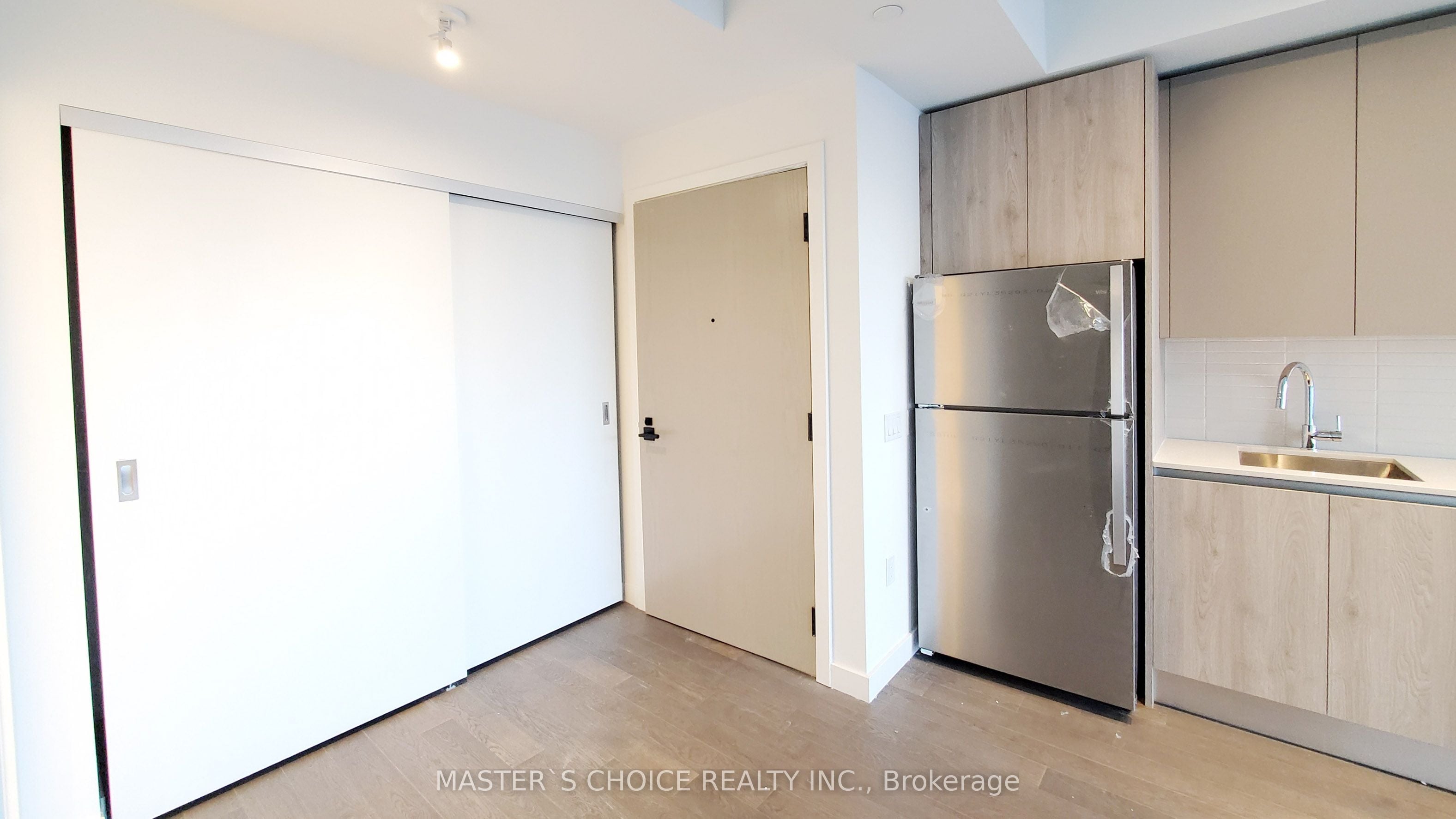 Additional image 5 of 1211-2A Church Street, Toronto, ON, M5E 0E1