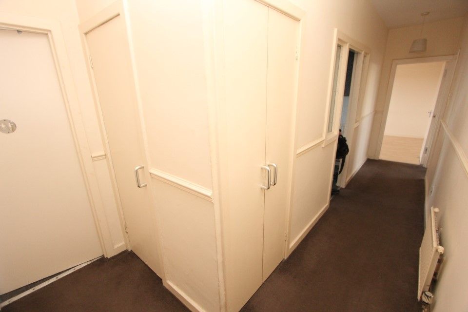 Additional image 2 of 1 bed flat to rentJean Armour Drive, Clydebank G81
