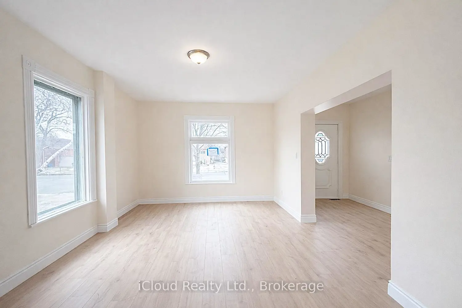Additional image 2 of 405 Upper Wentworth Street