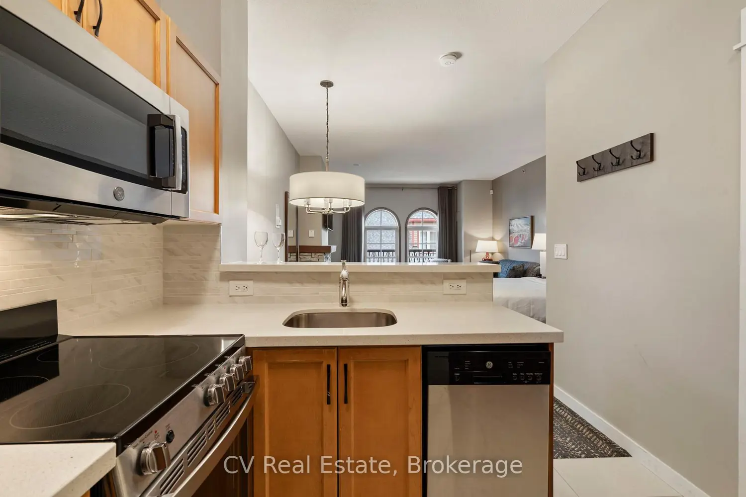 Additional image 9 of 156 Jozo Weider Boulevard 465