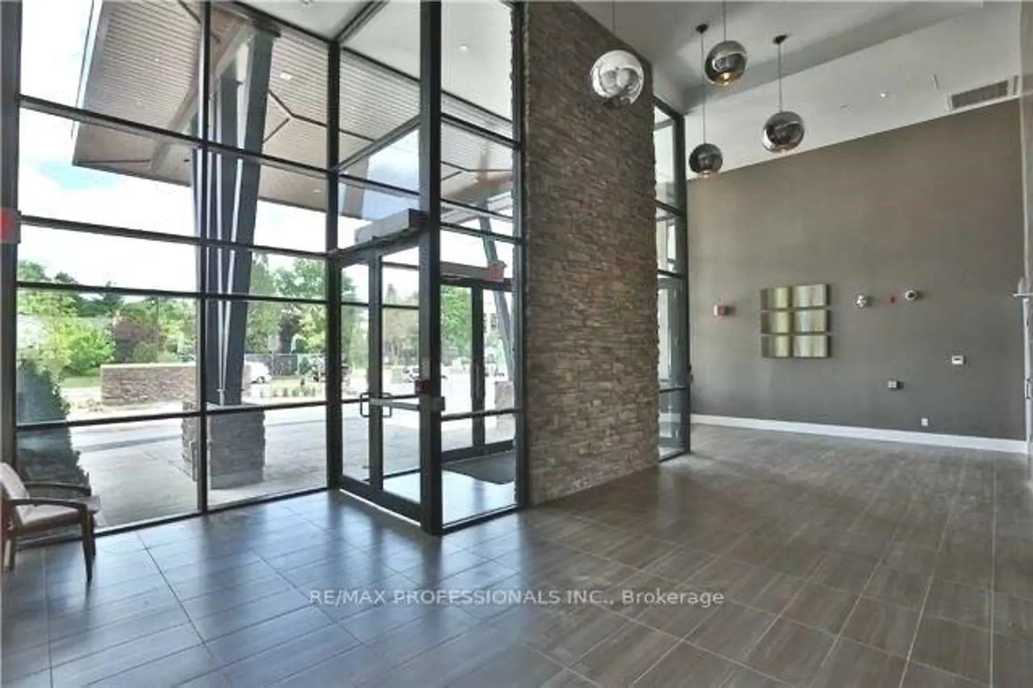 Additional image 2 of 128 Garden Drive 323