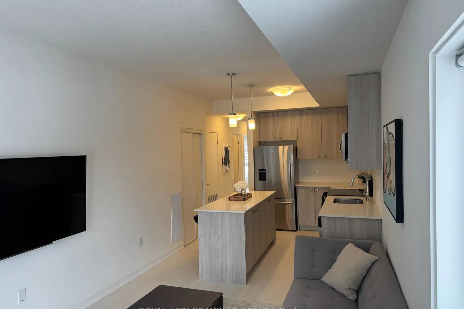 Additional image 4 of 10 Palace Street B10