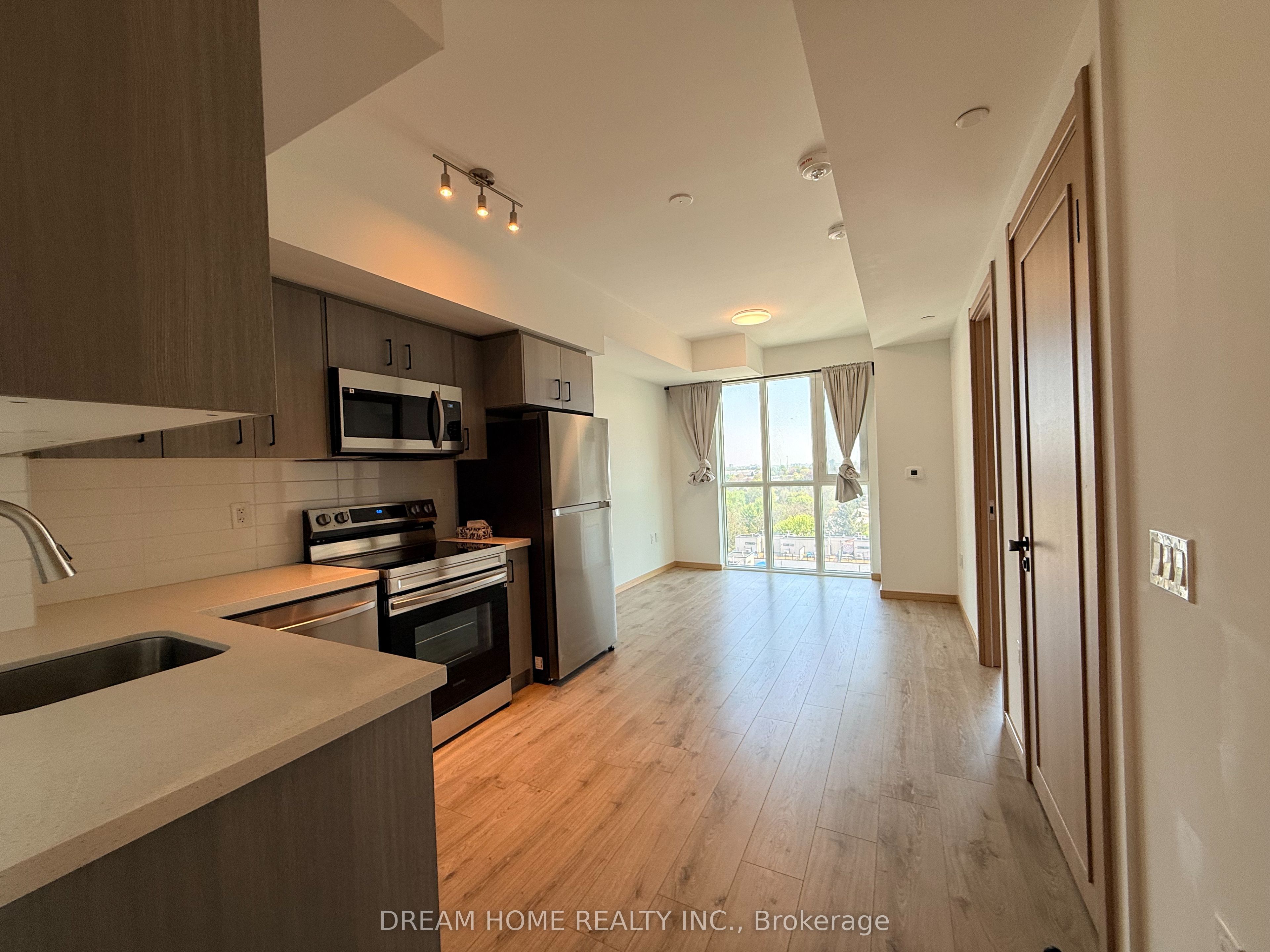 Additional image 3 of B1003-3429 Sheppard Avenue E, Toronto, ON, M1T 3K5