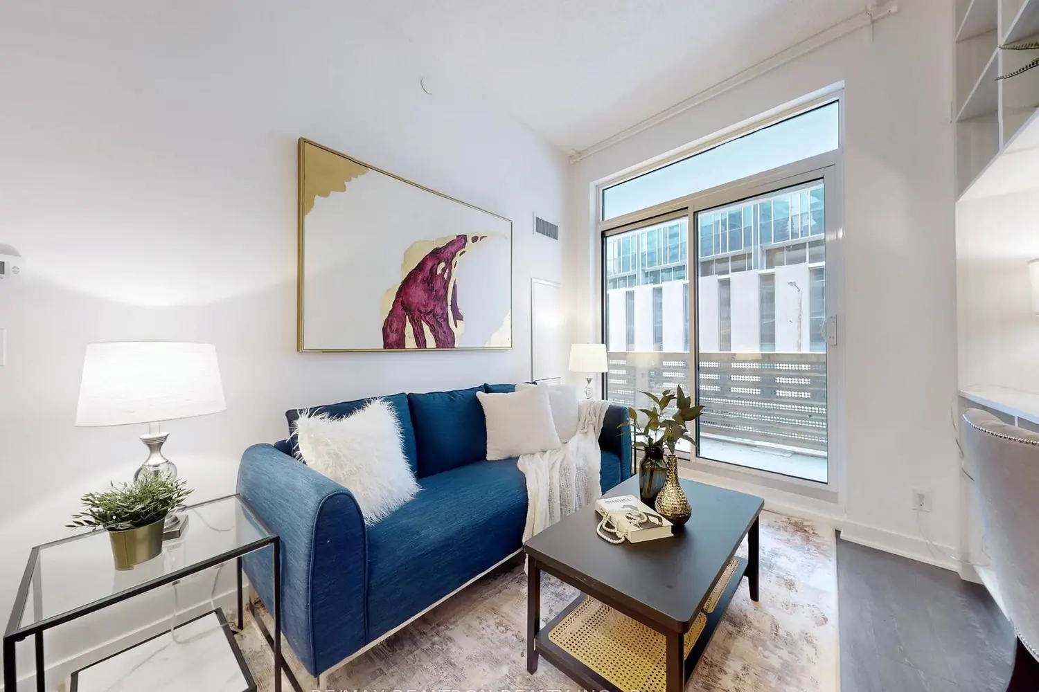 Additional image 6 of 2221 Yonge Street 213