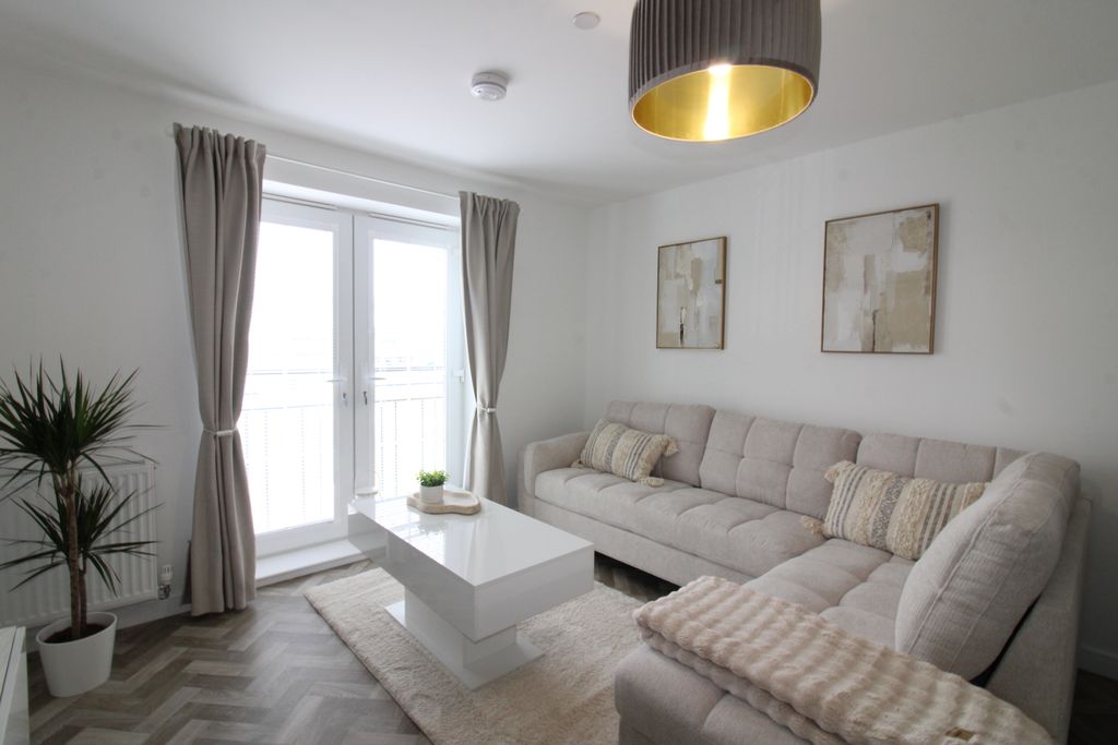 Additional image 2 of 2 bed flat to rentKilmartin Gardens, Bishopton PA7