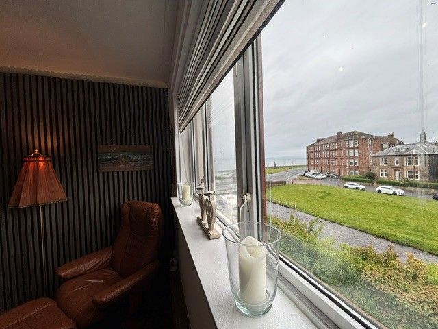 Additional image 12 of 2 bed flat to rentBurnlea Road, Largs KA30