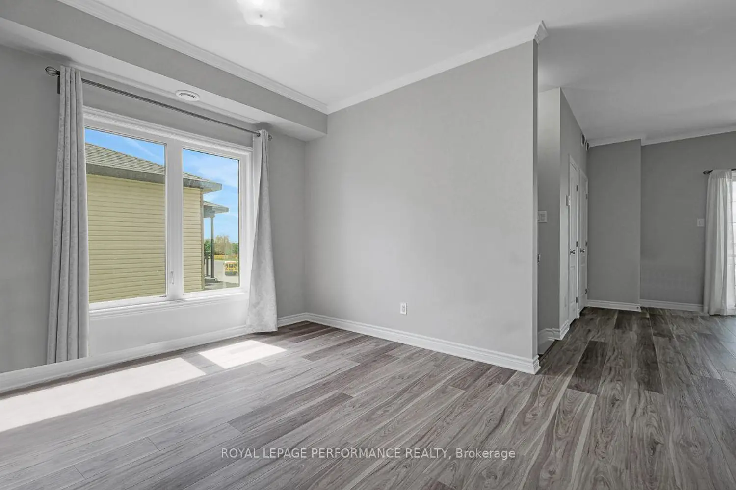Additional image 8 of 181 Bourdeau Boulevard 3
