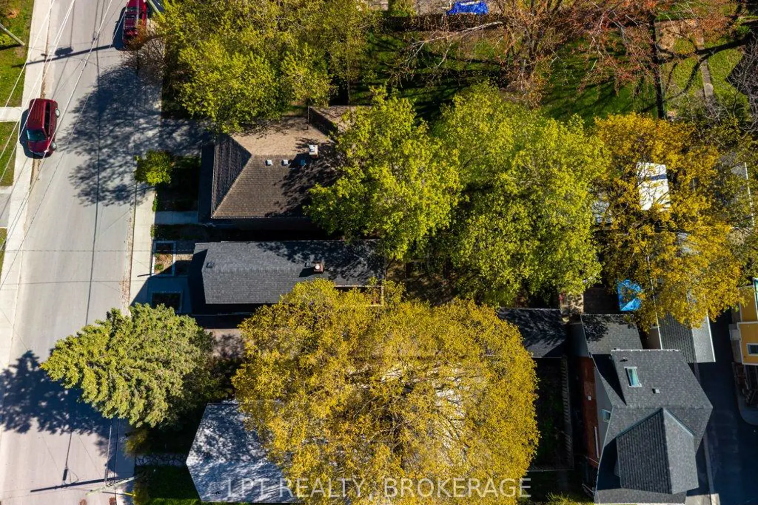 Additional image 9 of 570 Frontenac Street