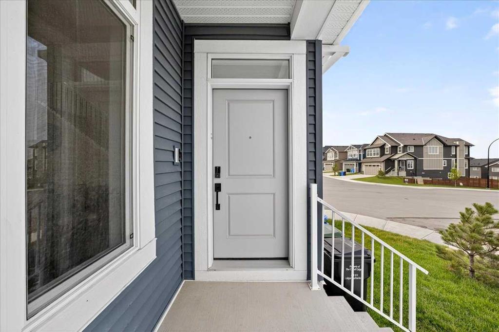 Additional image 5 of 10 Lucas Close NW, Calgary, AB, T3P1Z5