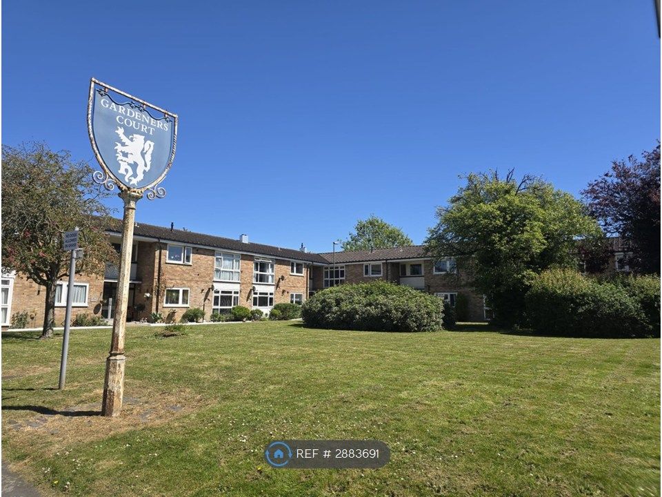 3 bed flat to rentNew St, Horsham RH13