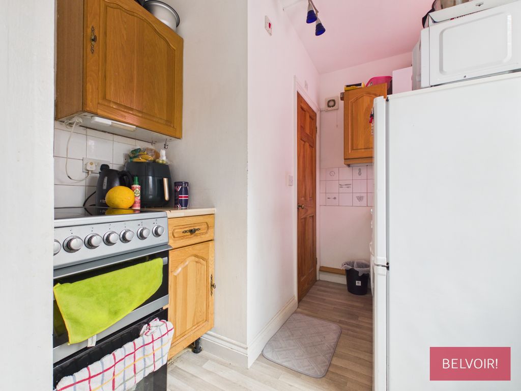 Additional image 4 of 1 bed flat to rentGibson Street, Wrexham LL13