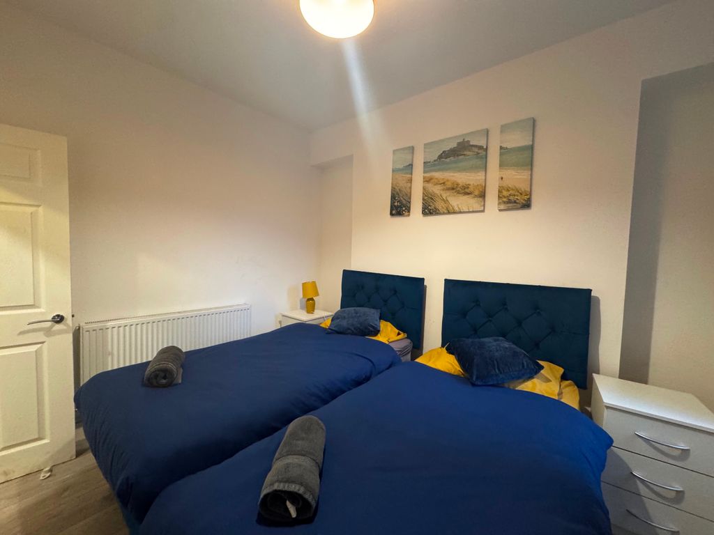 Additional image 5 of 4 bed terraced house to rentLeonard Street, Neath SA11