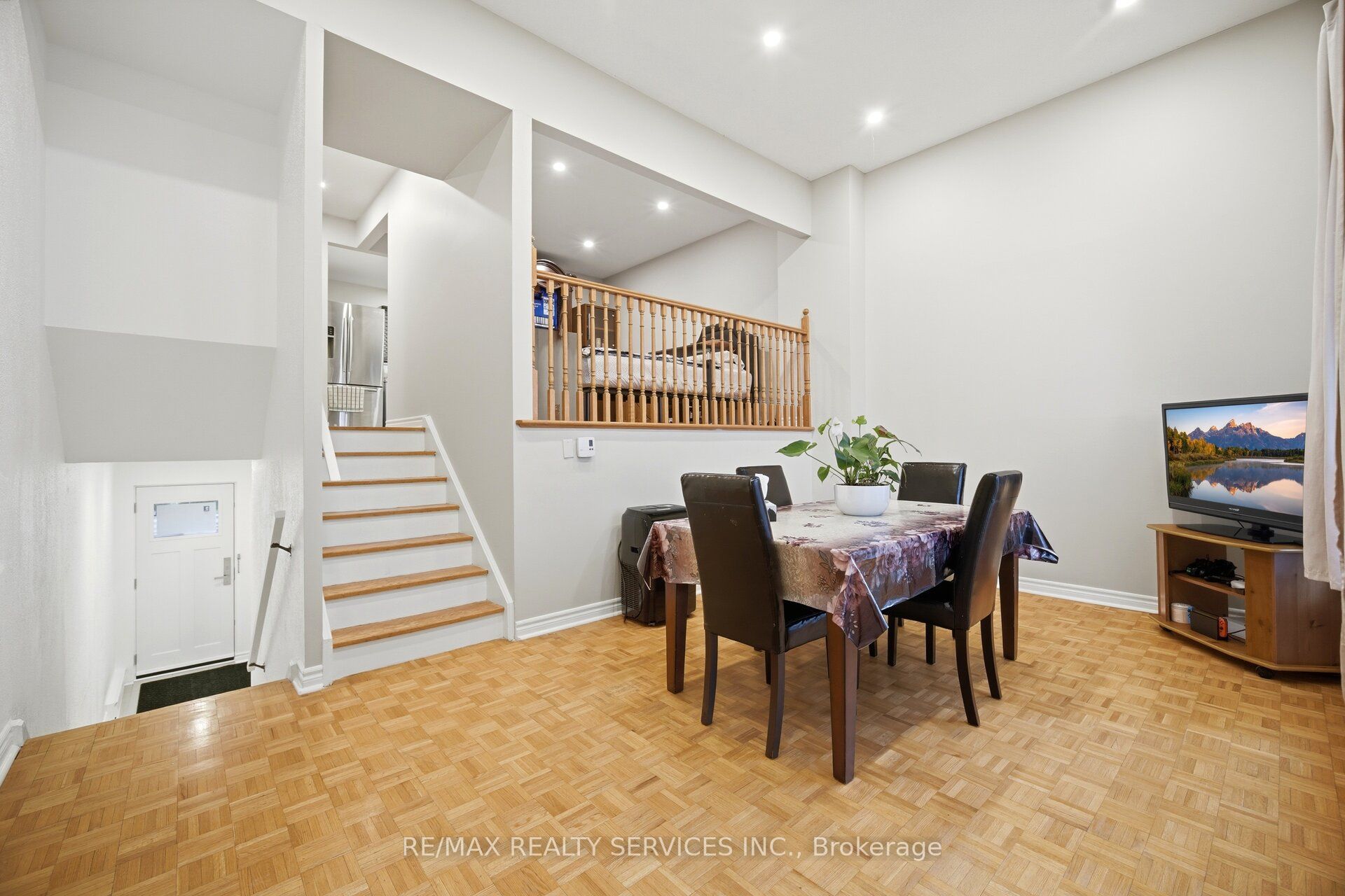 Additional image 6 of 154 Darras Court, Brampton, ON, L6T 1W7