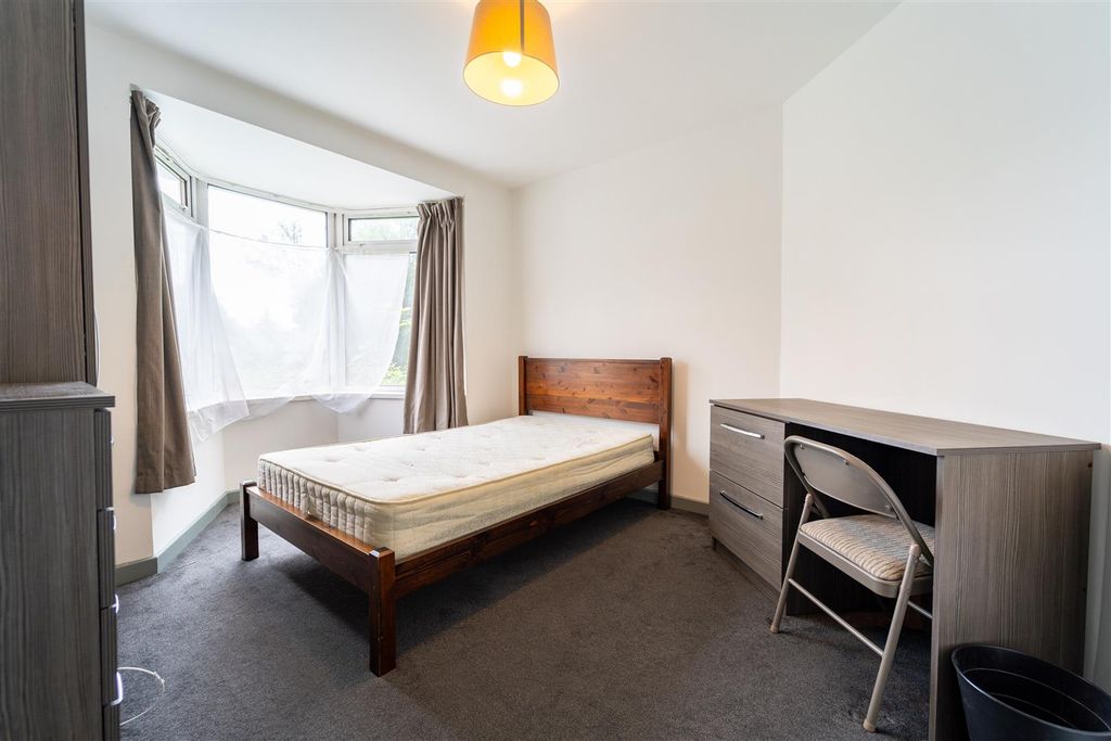Additional image 8 of 5 bed shared accommodation to rentRodbourne Road, Birmingham B17