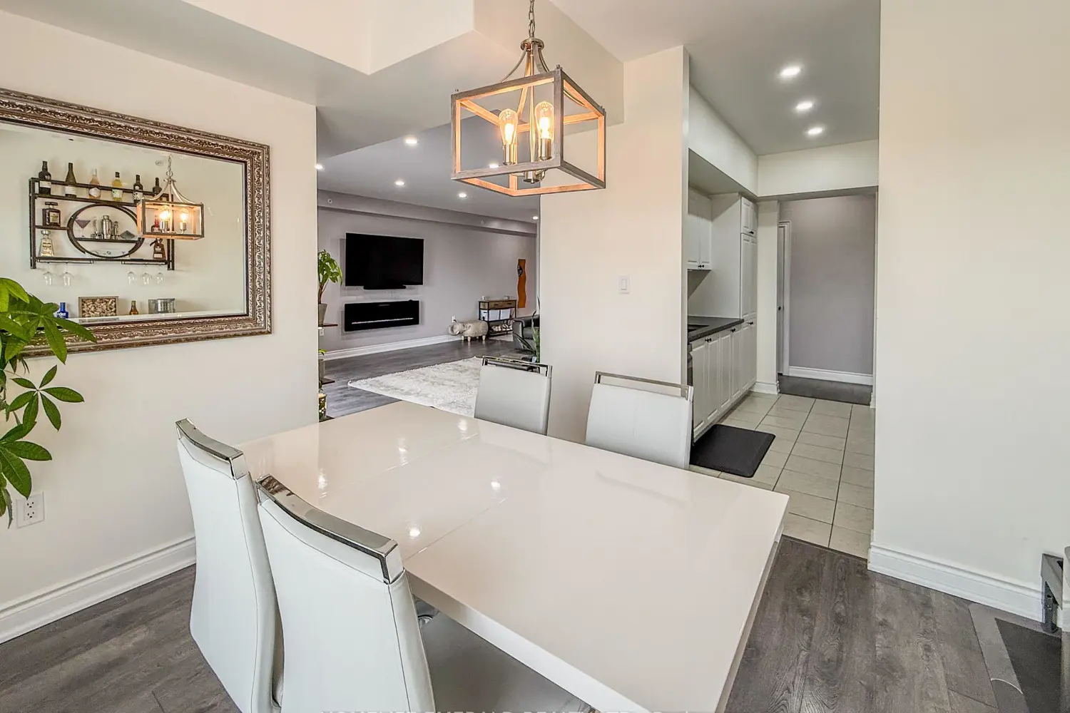Additional image 9 of 100 Dean Avenue 413