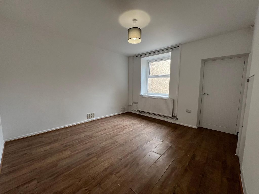 Additional image 4 of 2 bed terraced house to rentTaylor's Row, Neath SA11