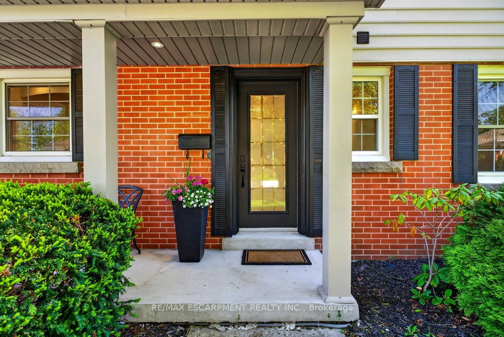 Additional image 4 of 350 East Side Crescent, Burlington, ON, L7R 3G9