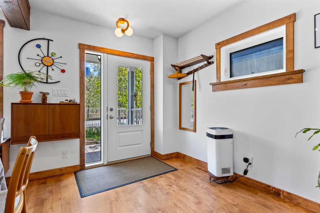 Additional image 3 of 726 Memorial Drive NW, Calgary, AB, T2N 3C7