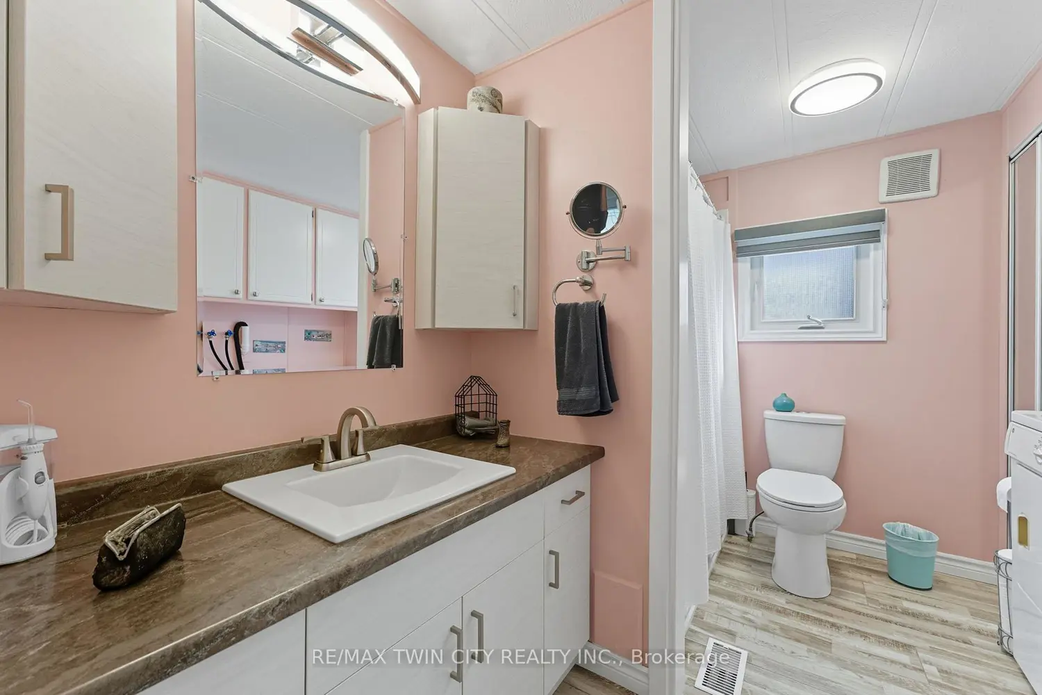 Additional image 9 of 673 Brant Waterloo Road 518