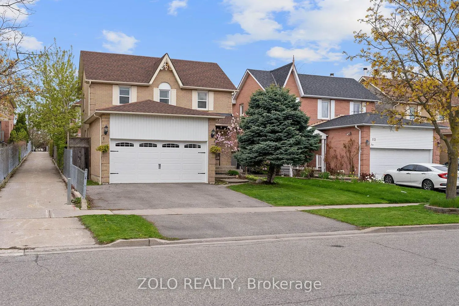 10 Coles Avenue