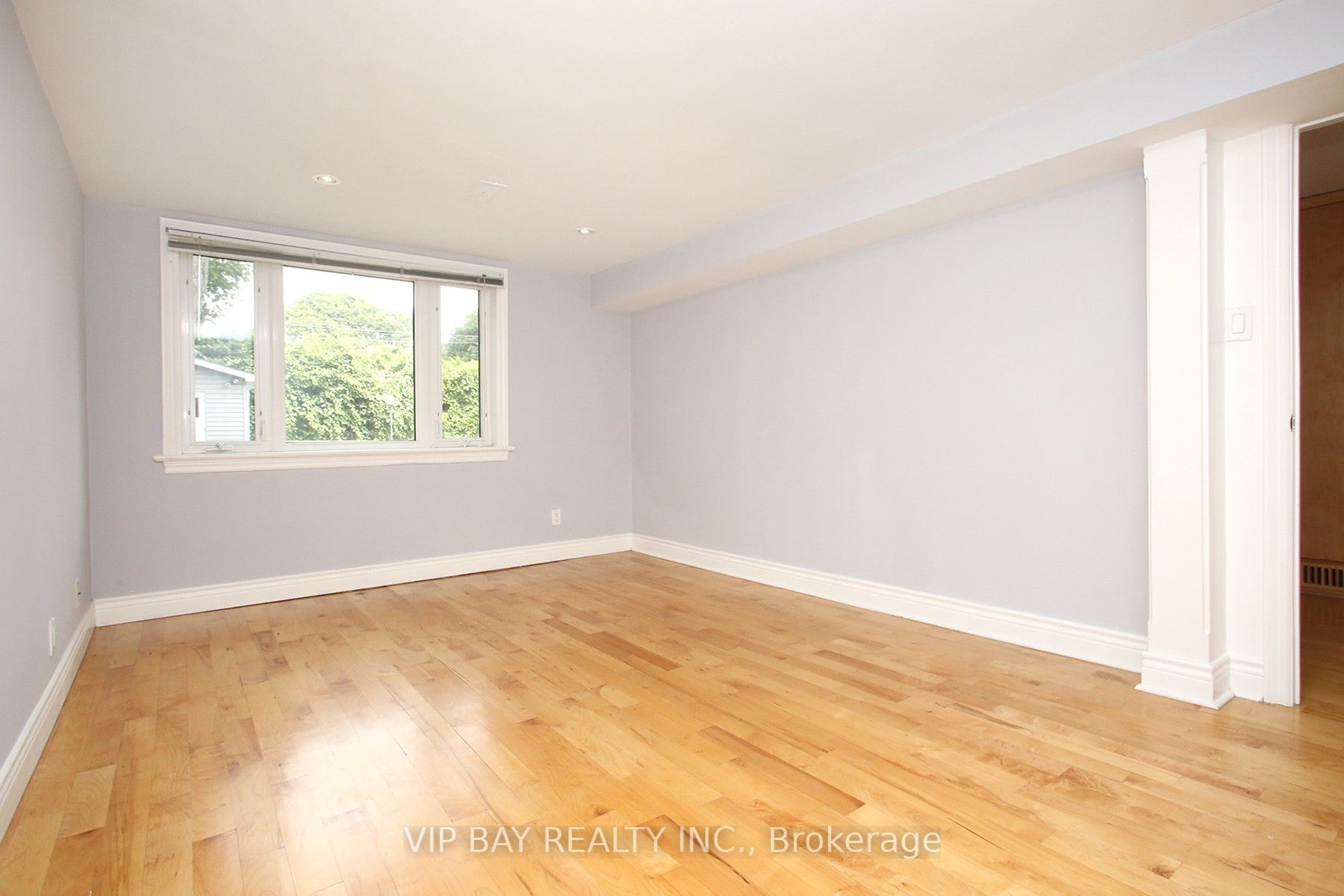 Additional image 3 of 148 Betty Ann Drive, Toronto, ON, M2N 1X4