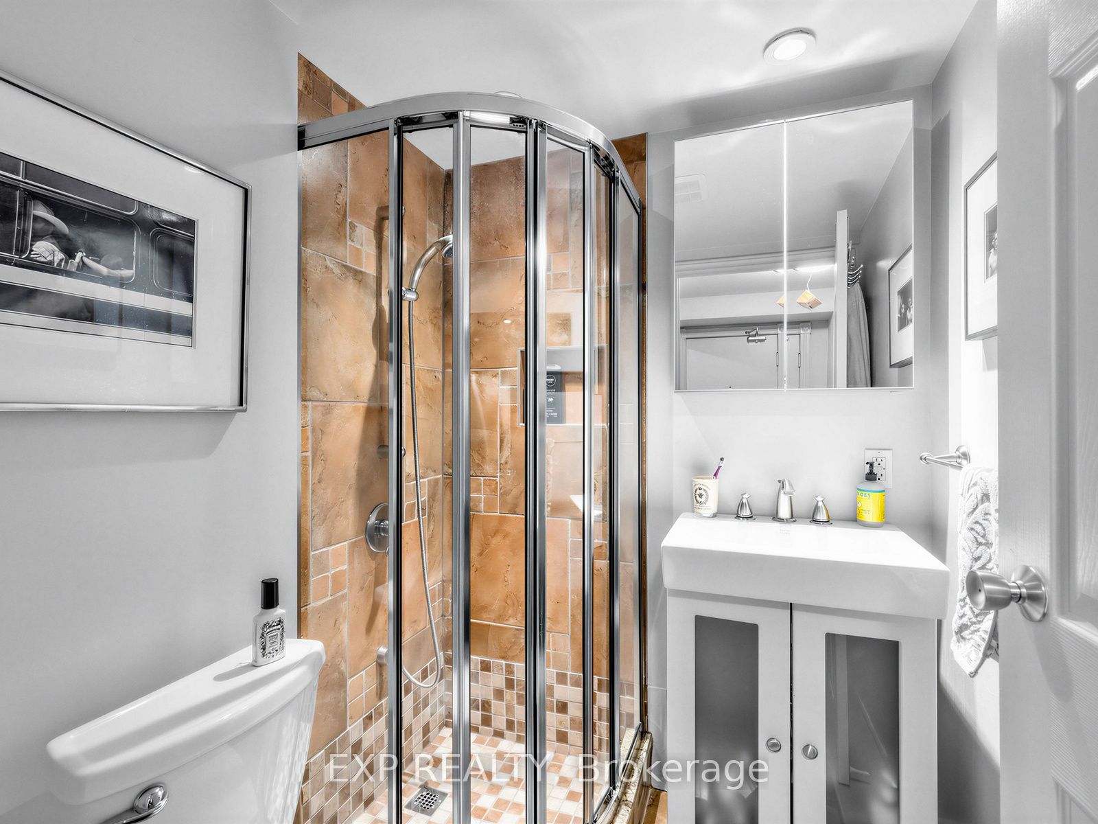 Additional image 4 of 1127-77 Maitland Place, Toronto, ON, M4Y 2V6