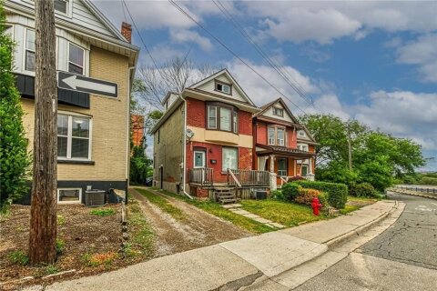 Additional image 7 of 738 King Street W, Hamilton, ON, L8S 1J8
