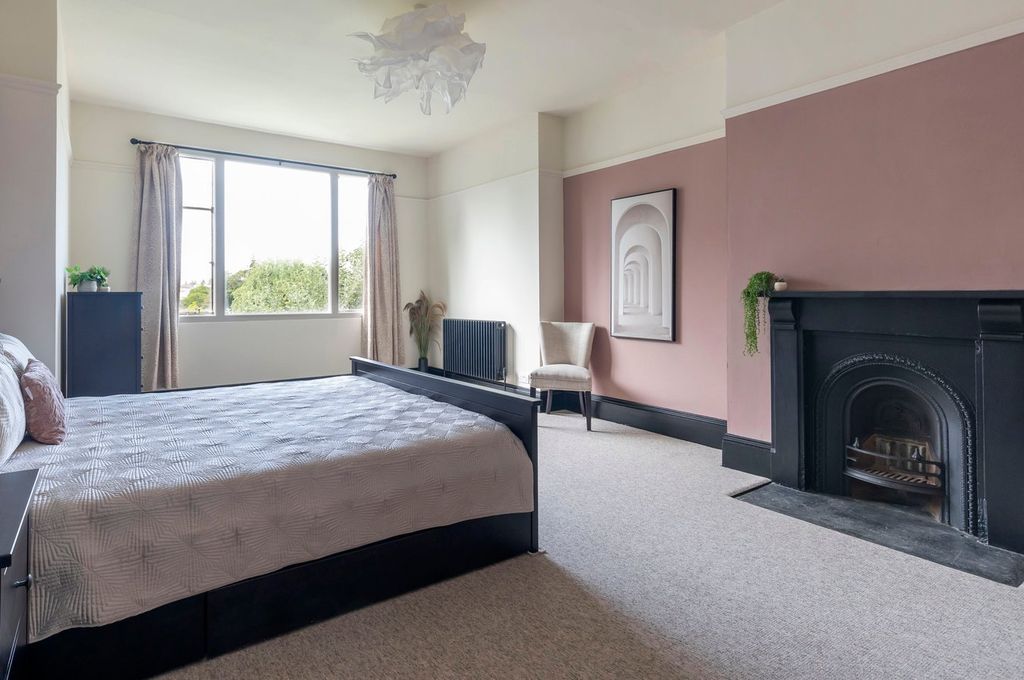 Additional image 21 of 7 bed detached house to rentLondon Road, Cheltenham GL52