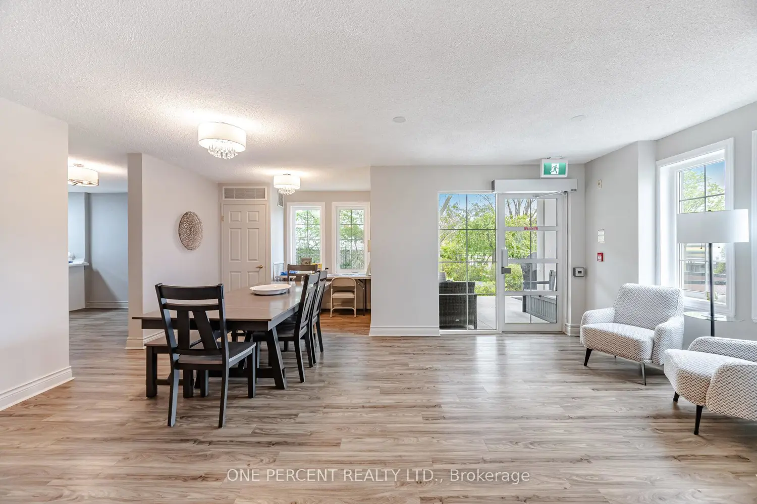 Additional image 16 of 2301 Parkhaven Boulevard 208