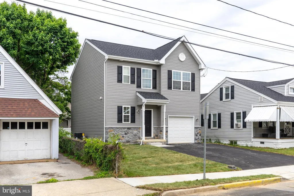 5 W Summit Avenue, Wilmington, DE 19804