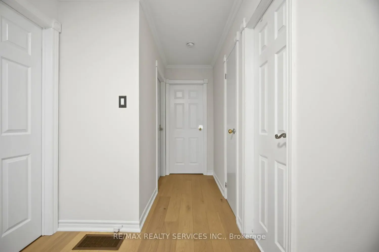 Additional image 11 of 24 Foxacre Row