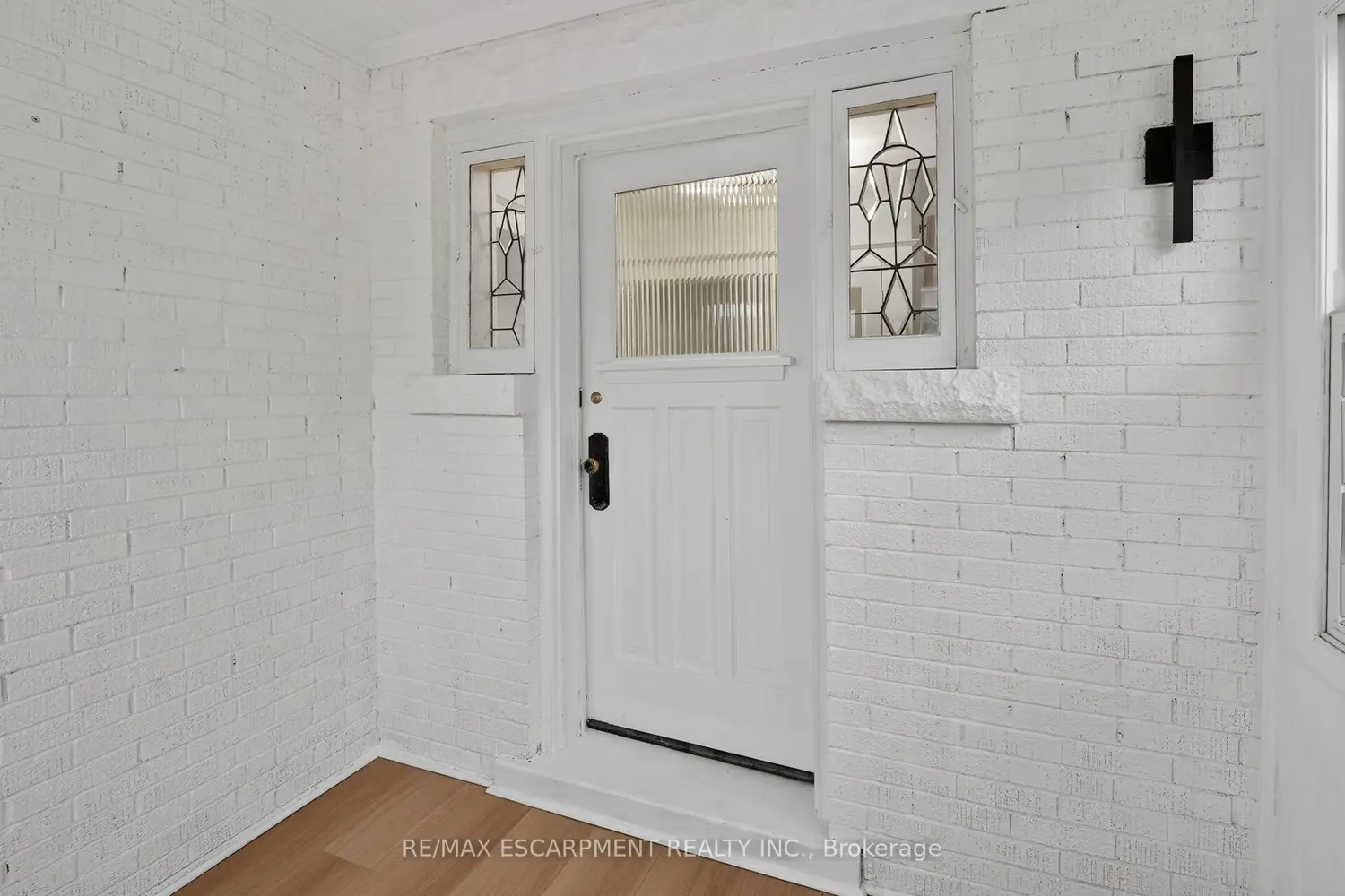 Additional image 3 of 101 Houghton Avenue