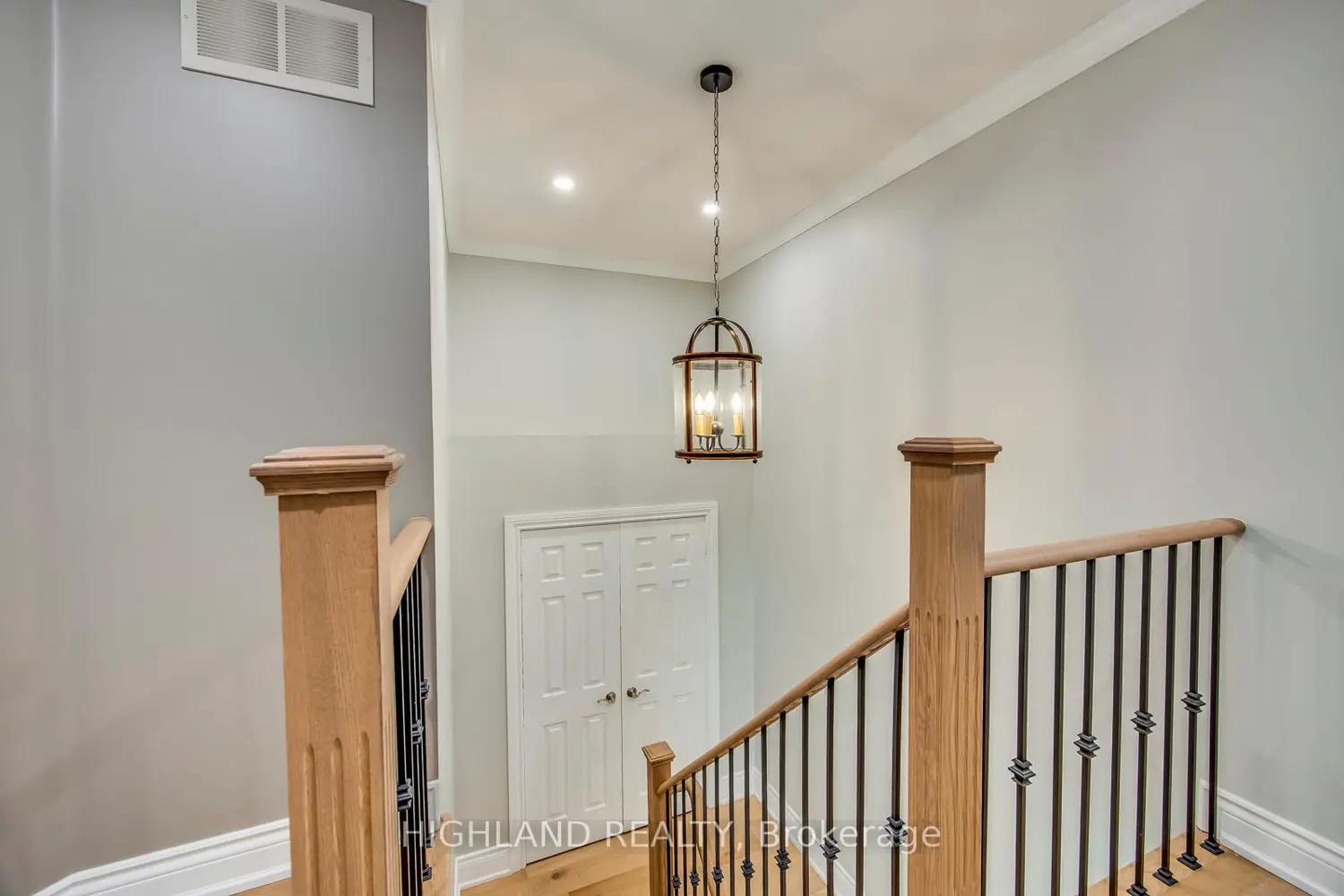 Additional image 9 of 2458 Nichols Drive