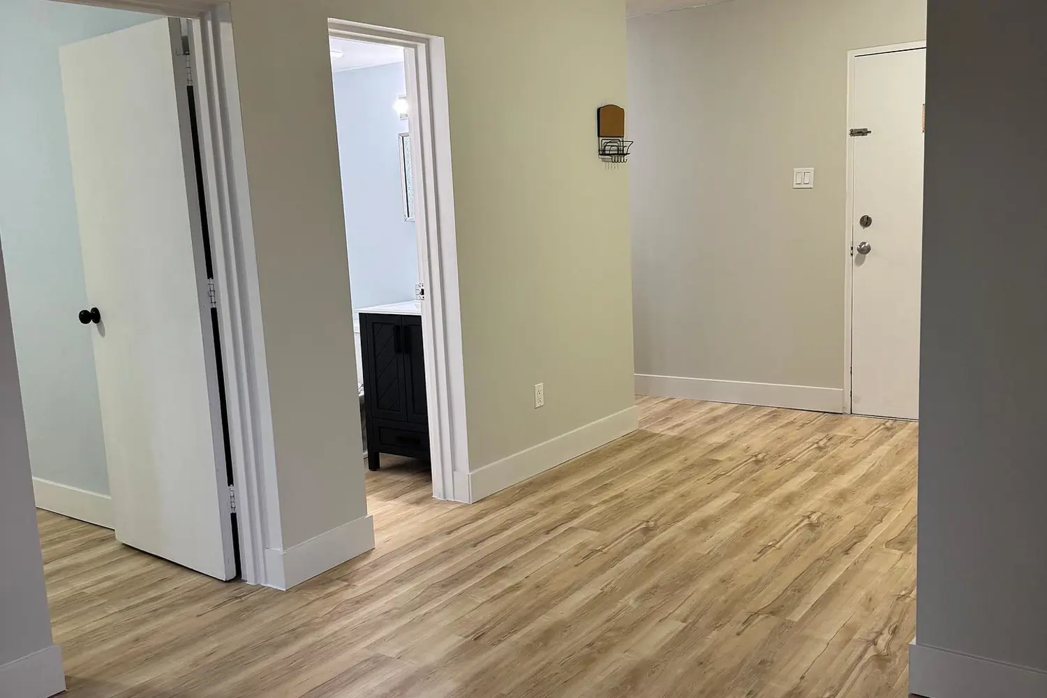 Additional image 6 of 601 Barber Avenue 210