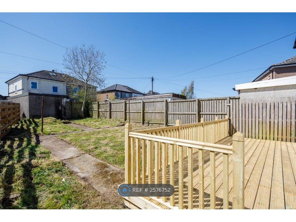 Additional image 11 of 3 bed semi-detached house to rentFereneze Avenue, Glasgow G76