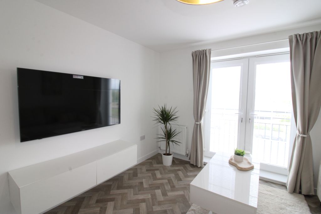 Additional image 3 of 2 bed flat to rentKilmartin Gardens, Bishopton PA7