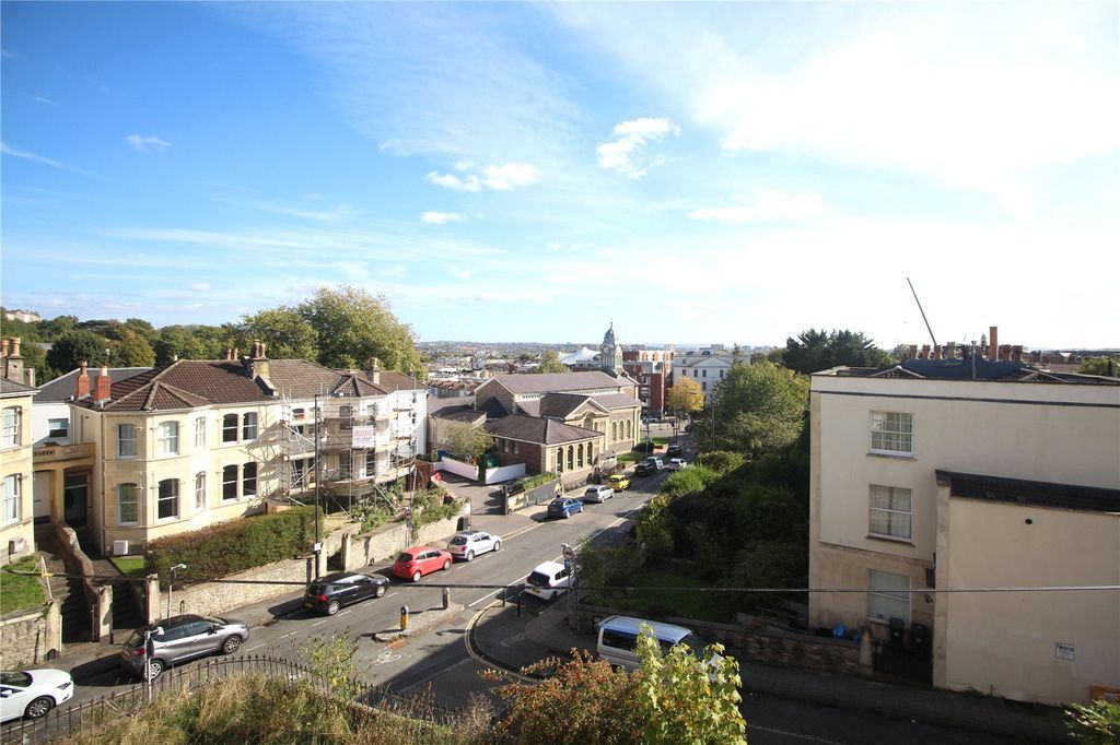 Additional image 12 of 2 bed flat to rentArley Hill, Cotham, Bristol BS6