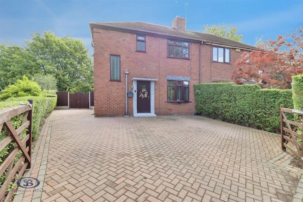 3 bed semi-detached house for saleFairfield Avenue, Sandbach CW11