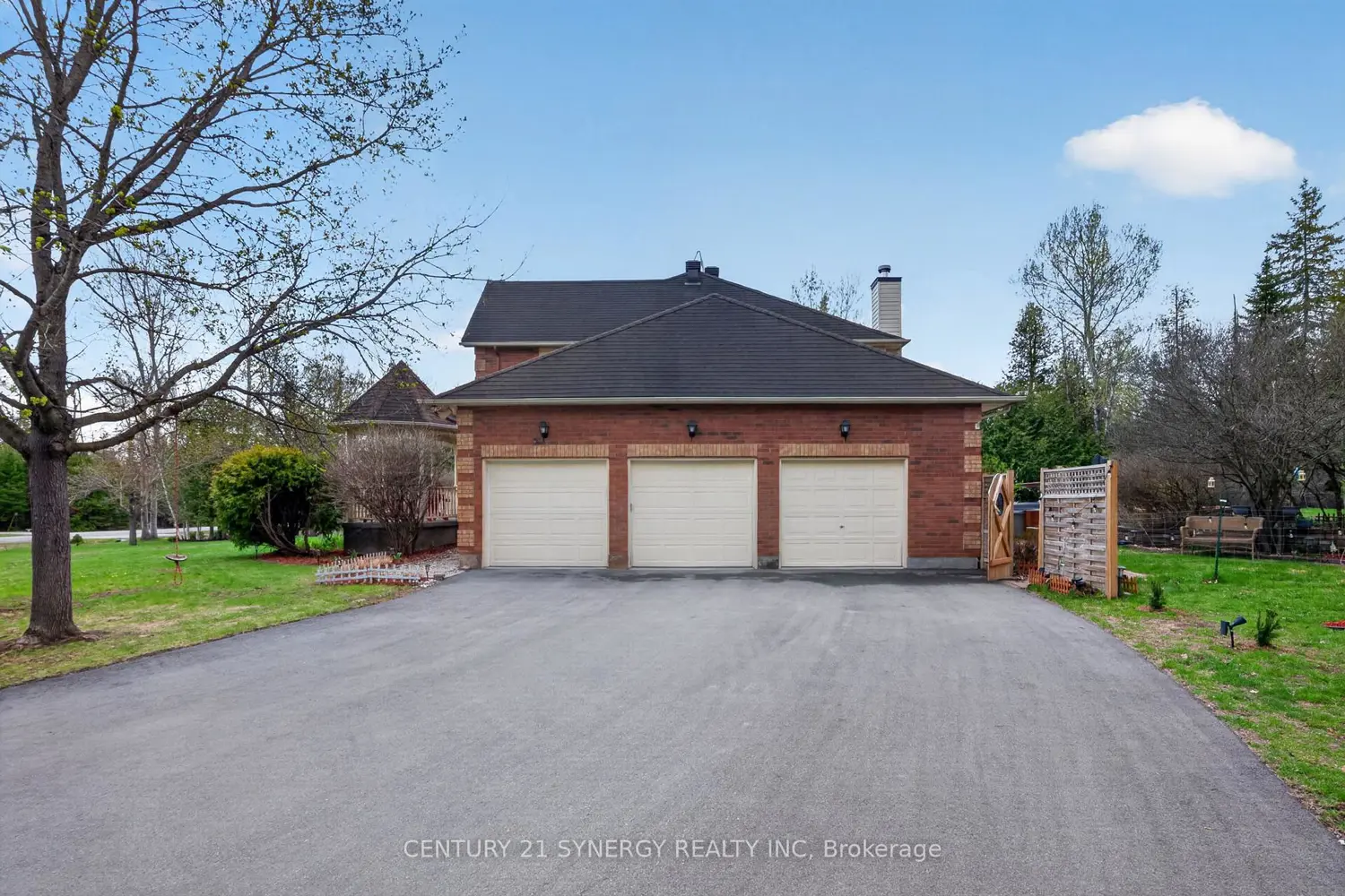 6 Sawgrass Circle photo 4