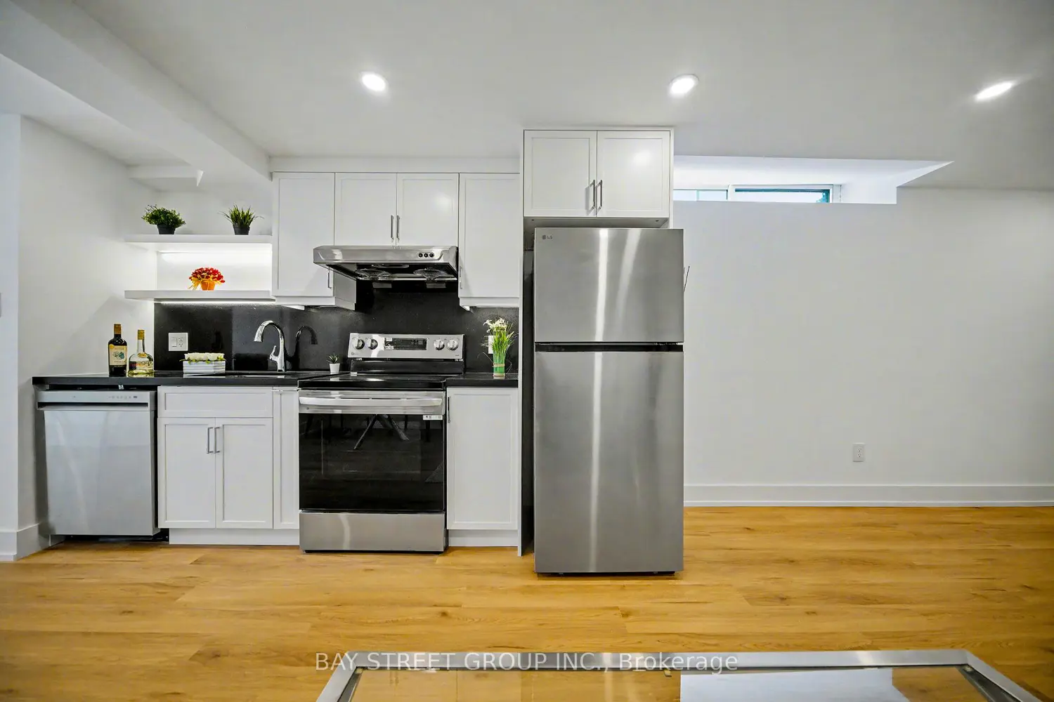 Additional image 16 of 230 Emerson Avenue