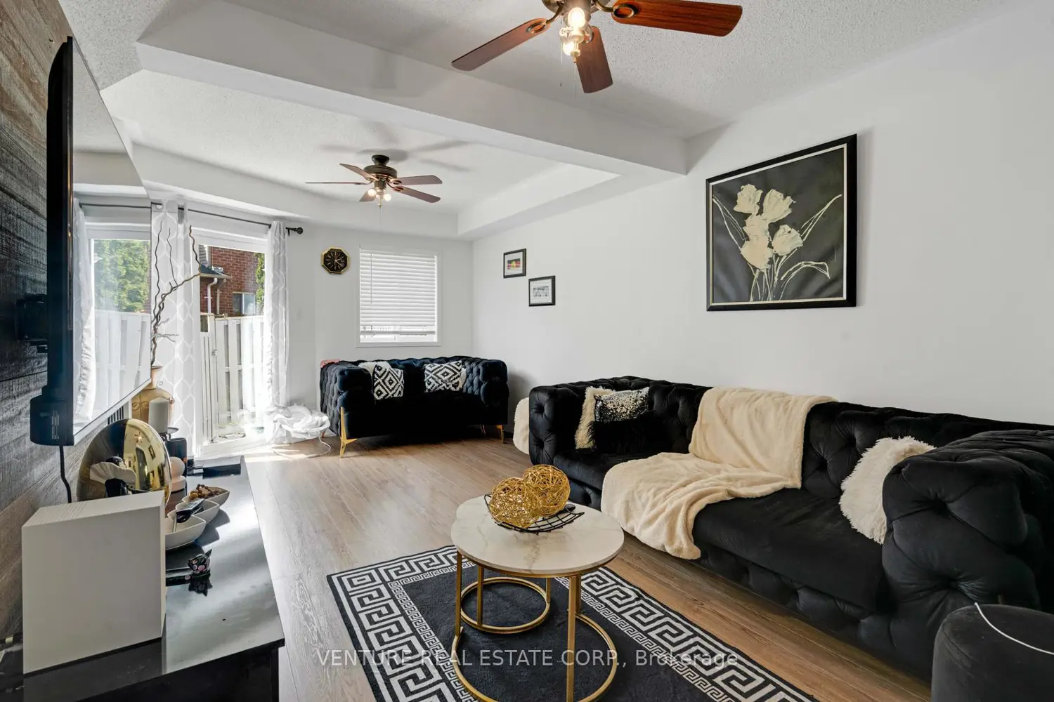 Additional image 6 of 19 Spadina Road