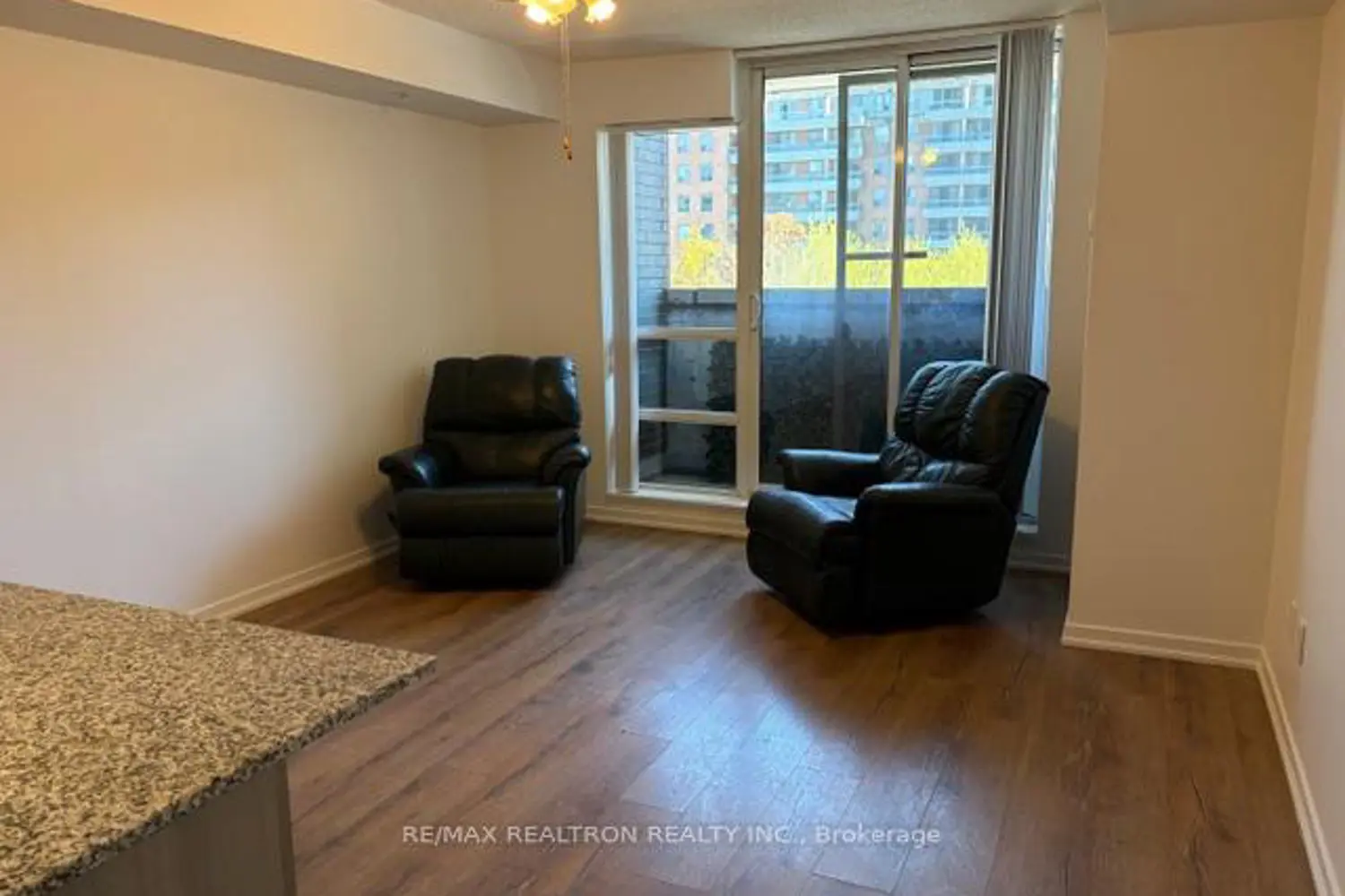 Additional image 3 of 68 Abell Street 239