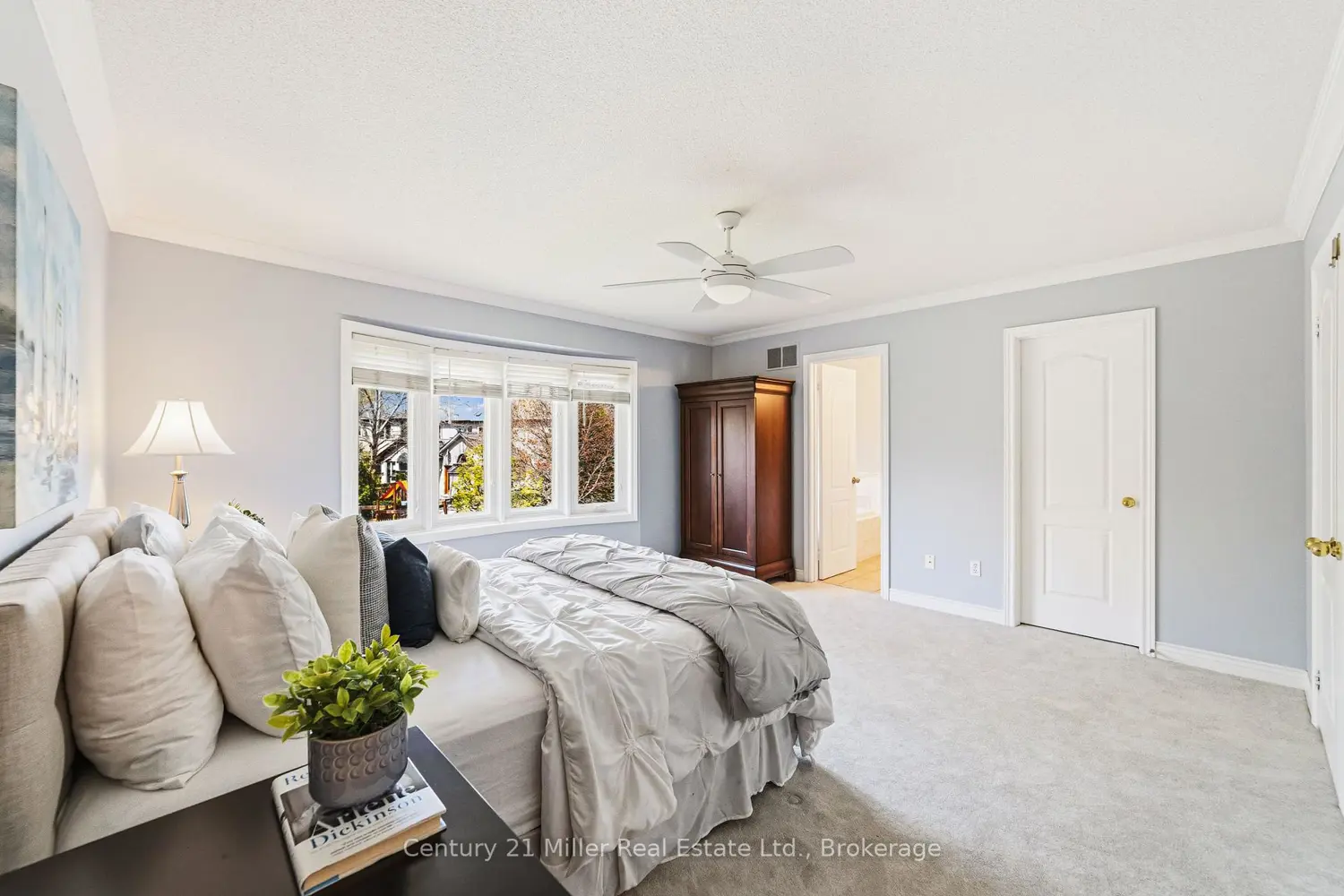 Additional image 11 of 1576 Bayshire Drive