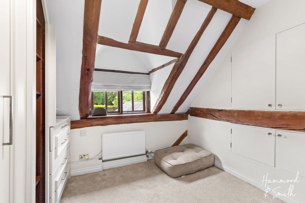 Additional image 21 of 6 bed barn conversion to rentWoodside, Epping CM16