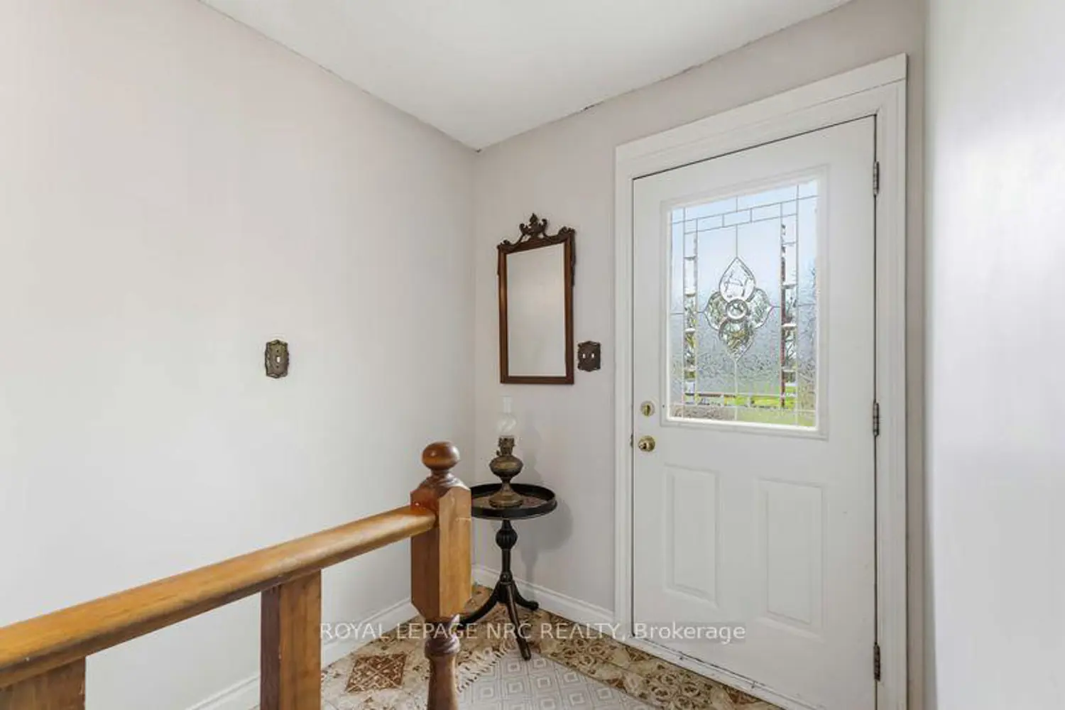 15756 Niagara Parkway photo 4