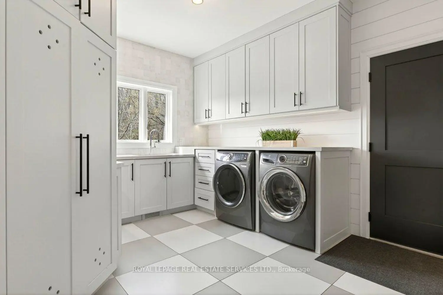 Additional image 3 of 6472 Mcniven Court