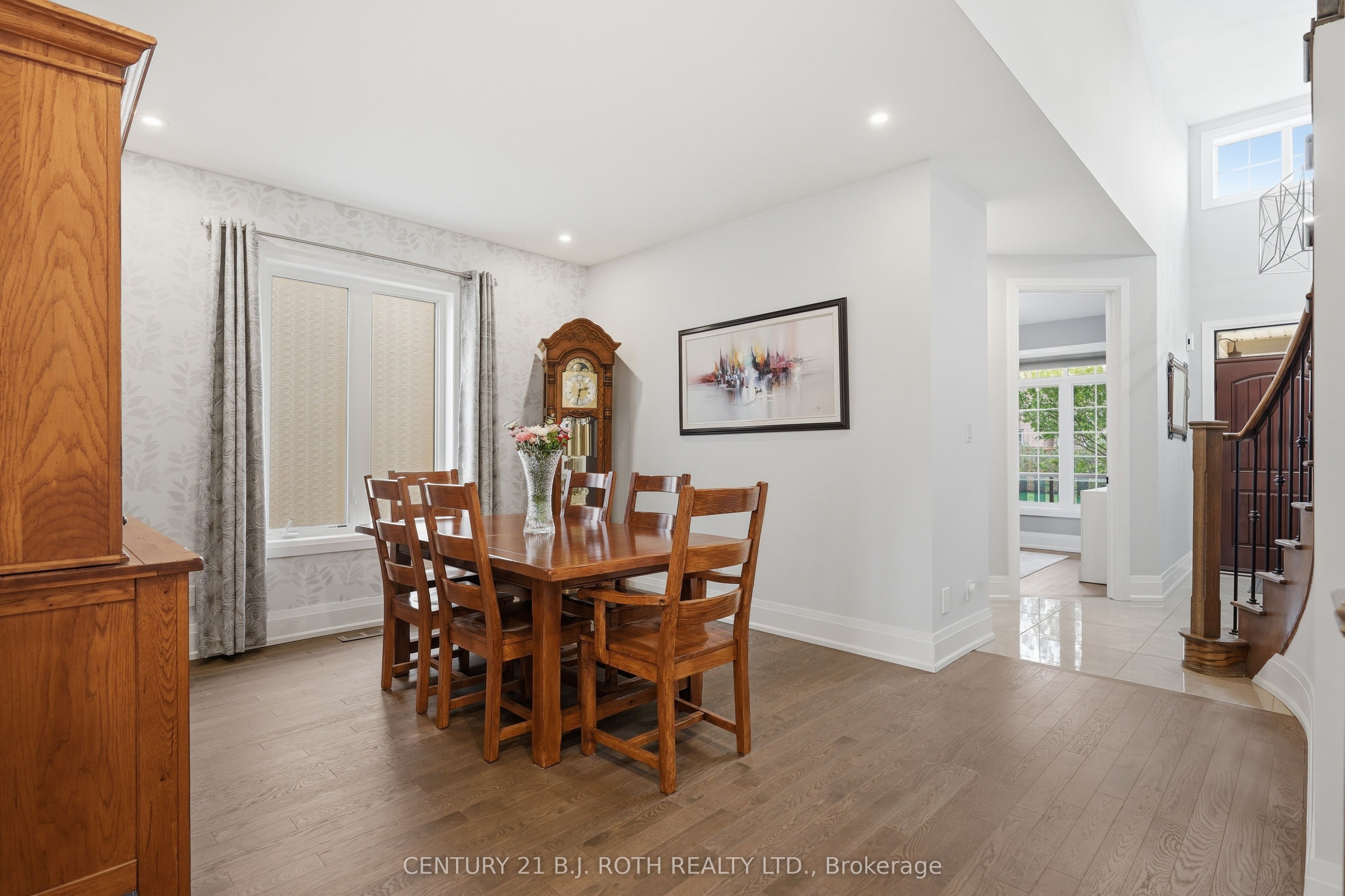 Additional image 6 of 131 Trail Boulevard, Springwater, ON, L9X 0S7