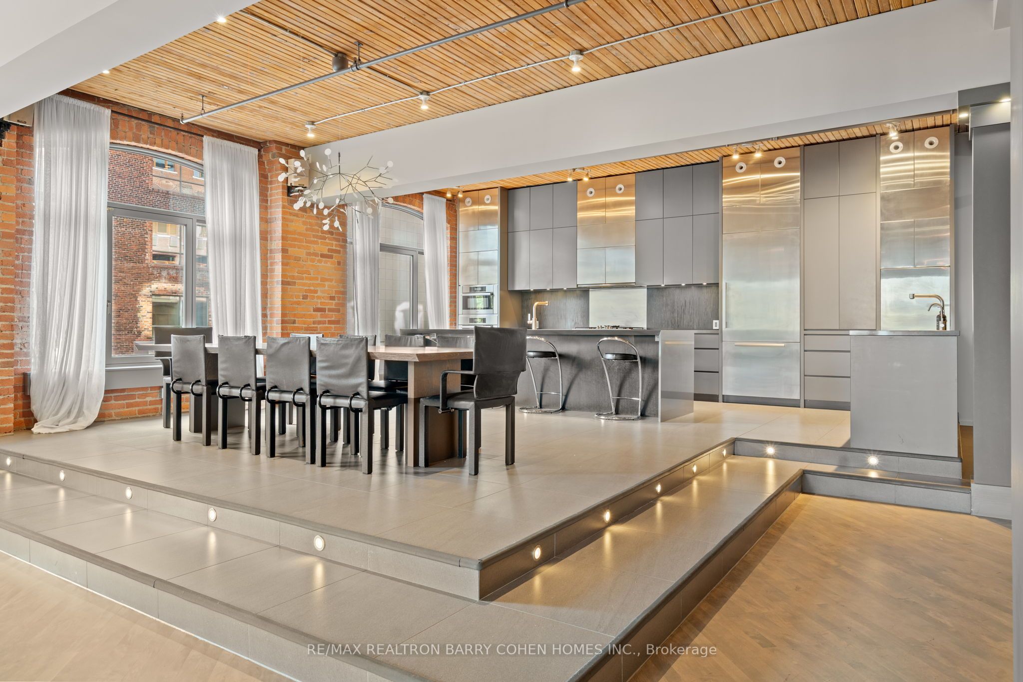 Additional image 6 of 300-468 Wellington Street W, Toronto, ON, M5V 1E3