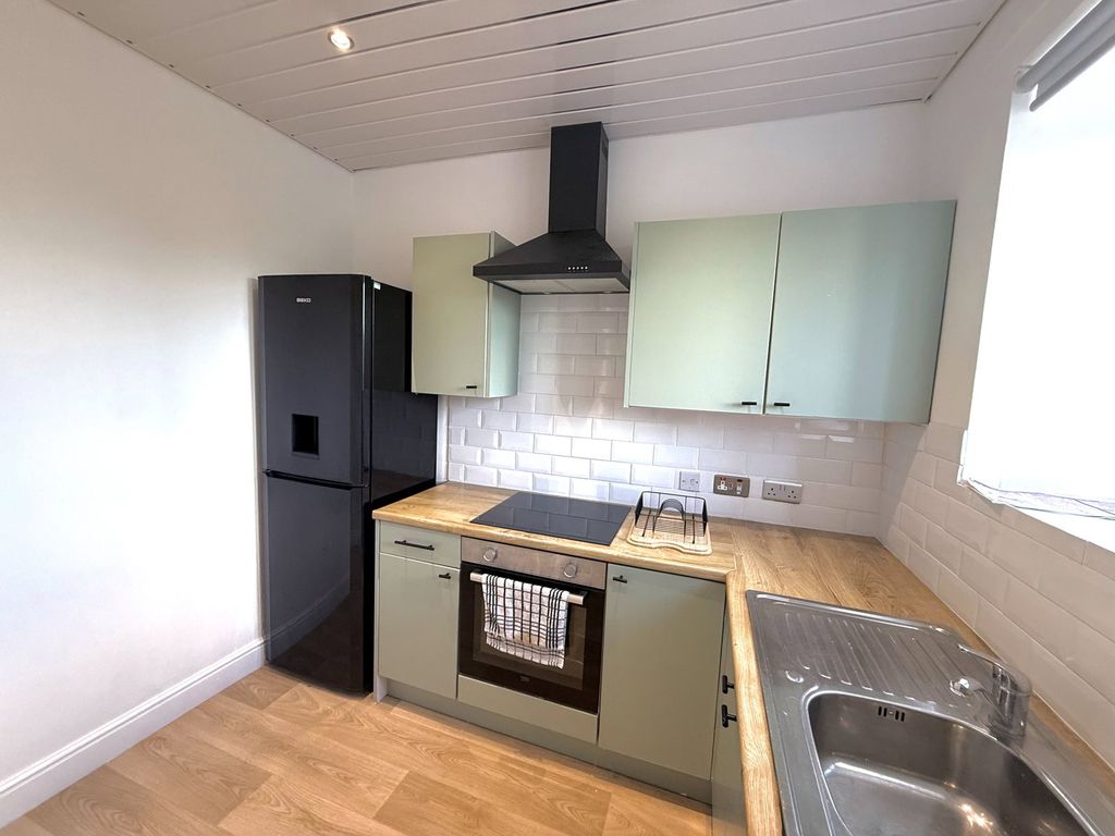Additional image 15 of 2 bed flat to rentBroad Street, Denny FK6